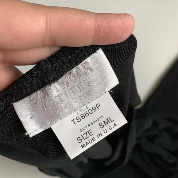 Softwear Petites NWT Vintage Black Dress Scoop Neck Midi Length Size Small - Picture 2 of 5